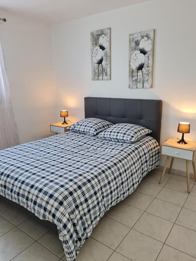 Maison Independante Lailly-en-Val Екстериор снимка